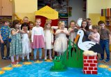 Vystoupení a výroba dárku pro maminky - třída Motýlků - Želeč